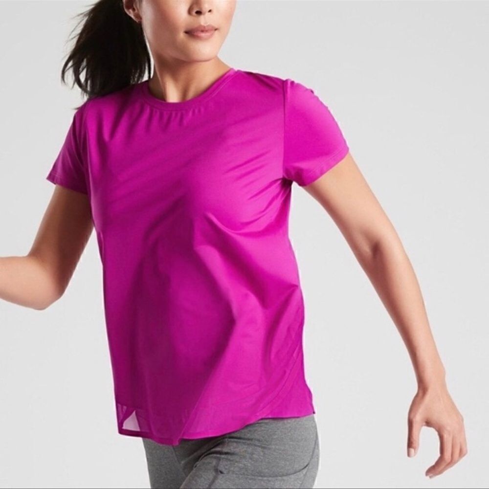 Athleta Cadence Top Electric Fuchsia S